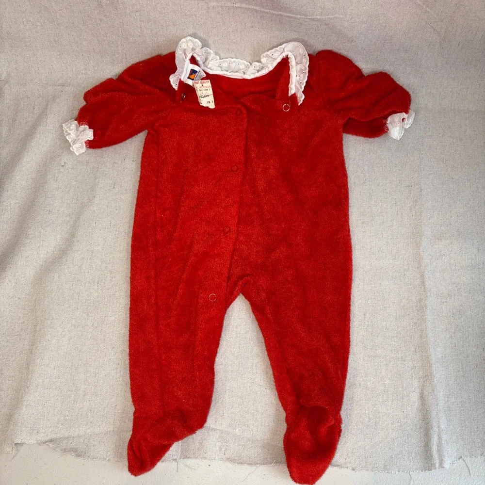 Vintage Carter’s Baby Fleece Footie Pajamas Sz 12-17 lbs Med Sleeper Red 80s NWT